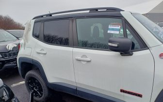 Джипове JEEP RENEGADE TRAILHAWK  2018 Бял