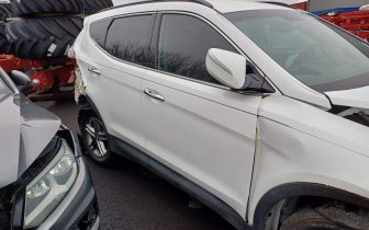 Джипове HYUNDAI  SANTA FE S 2018 Сребрист
