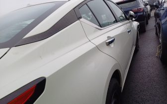 Седани NISSAN ALTIMA 2019 Бял