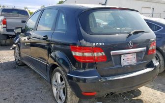 Хечбеци Mercedes-Benz B200 2009 Черен