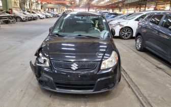 Кросоувъри Suzuki  SX4 2011 Черен