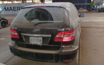 Хечбеци Mercedes-Benz B200 2009 Черен