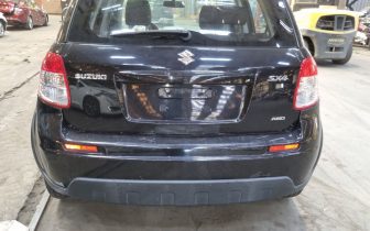 Кросоувъри Suzuki  SX4 2011 Черен