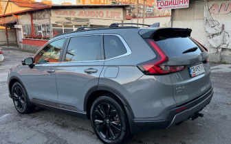 Джипове Honda CR-V 2023 Сив