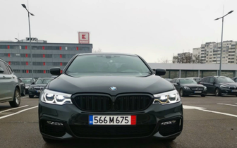 Седани BMW 5 Series 2018 Черен