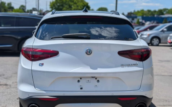 suv Alfa Romeo  Stelvio  2018 White