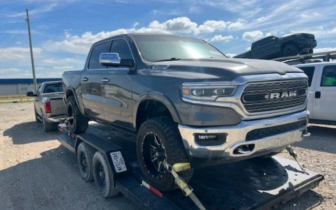 pickup Dodge  RAM 1500 Limited 2019 Сив