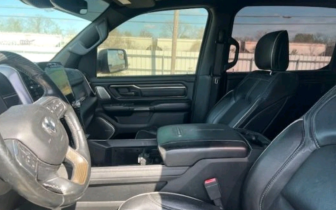 pickup Dodge  RAM 1500 Limited 2019 Сив