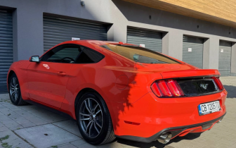 coupe Ford  Mustang 2016 Червен