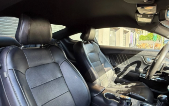 coupe Ford  Mustang 2016 Червен