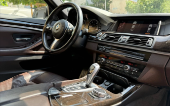sedan BMW  M535i 2015 Бял
