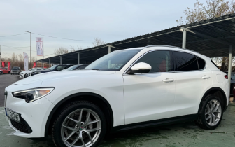 suv Alfa Romeo  Stelvio  2018 White