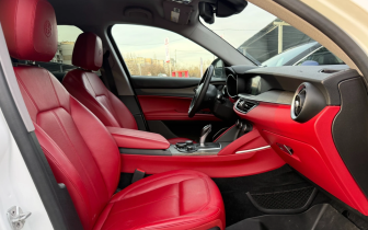suv Alfa Romeo  Stelvio  2018 White