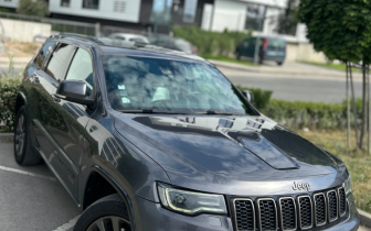 suv Jeep  Grand cherokee 2017 Сив