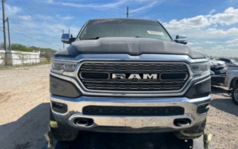 pickup Dodge  RAM 1500 Limited 2019 Сив