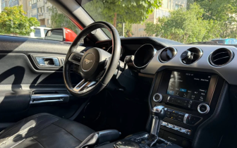 coupe Ford  Mustang 2016 Червен