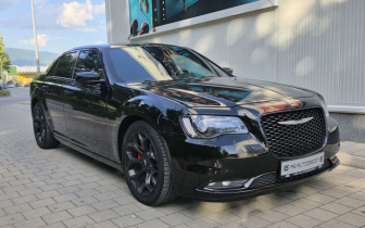 sedan Chrysler  300c 2015 Black
