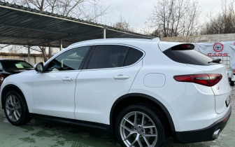 suv Alfa Romeo  Stelvio  2018 White
