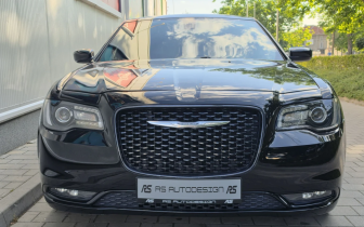 sedan Chrysler  300c 2015 Black