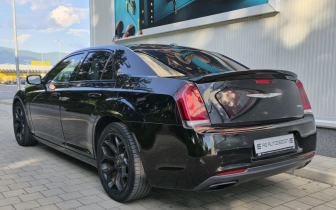 sedan Chrysler  300c 2015 Black